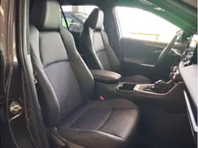 Toyota RAV4 2.5 Hybrid Awd Style thumbnail 19