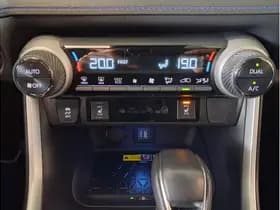 Toyota RAV4 2.5 Hybrid Awd Style thumbnail 32