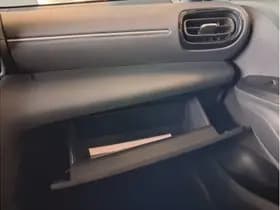 Toyota Yaris Cross thumbnail 34