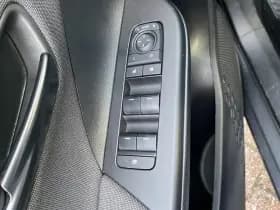 Toyota C-HR 1.8 Hybrid 140 Dynamic thumbnail 26