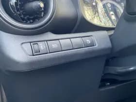 Toyota C-HR 1.8 Hybrid 140 Dynamic thumbnail 27