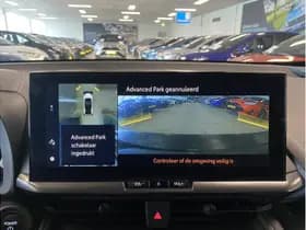 Toyota C-HR 1.8 Hybrid 140 First Edition thumbnail 40