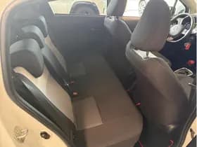 Toyota Yaris 1.5 Hybrid Design Sport thumbnail 9
