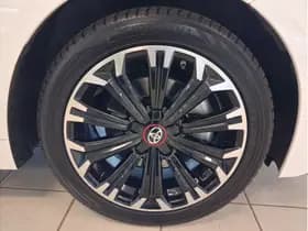 Toyota Corolla Touring Sports 2.0 Hybrid Gr-Sport thumbnail 16