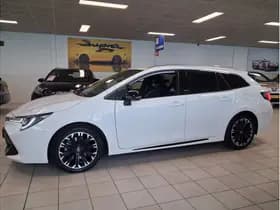 Toyota Corolla Touring Sports 2.0 Hybrid Gr-Sport thumbnail 3