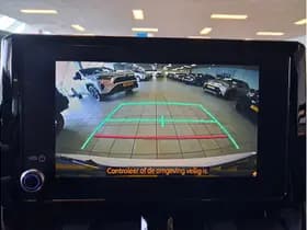 Toyota Corolla Touring Sports 2.0 Hybrid Gr-Sport thumbnail 26