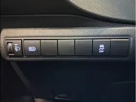 Toyota Corolla Touring Sports 2.0 Hybrid Gr-Sport thumbnail 31