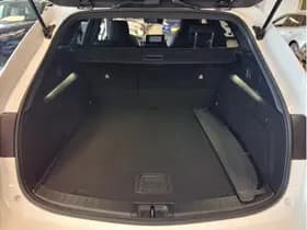 Toyota Corolla Touring Sports 2.0 Hybrid Gr-Sport thumbnail 8