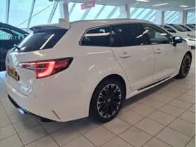 Toyota Corolla Touring Sports 2.0 Hybrid Gr-Sport thumbnail 9