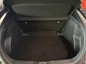 Toyota C-HR 1.8 Hybrid 140 First Edition thumbnail 13