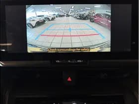 Toyota C-HR 1.8 Hybrid 140 First Edition thumbnail 16