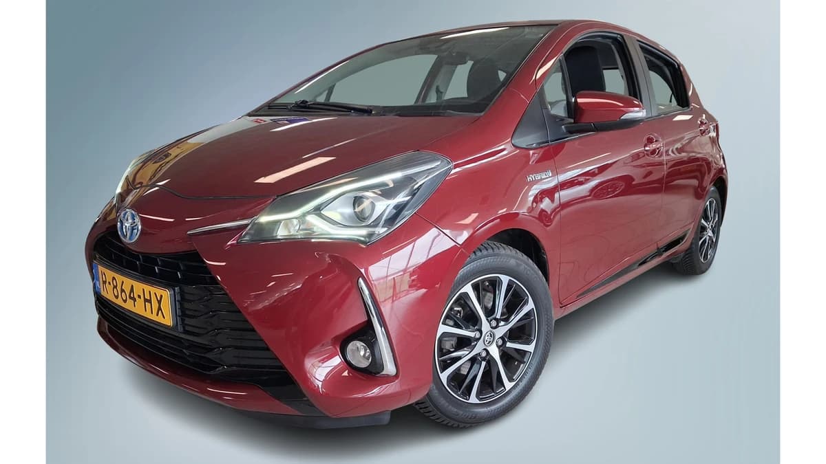Toyota Yaris 1.5 Hybrid Dynamic — foto 1
