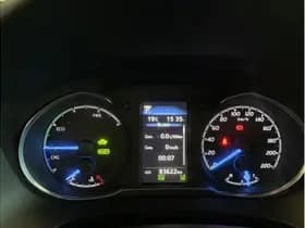 Toyota Yaris 1.5 Hybrid Dynamic thumbnail 17