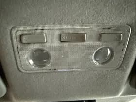 Toyota Yaris 1.5 Hybrid Dynamic thumbnail 23