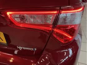 Toyota Yaris 1.5 Hybrid Dynamic thumbnail 7