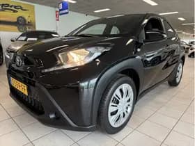 Toyota Aygo X 1.0 Vvt-I Mt Play thumbnail 3