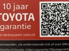 Toyota C-HR 1.8 Hybrid 140 Dynamic thumbnail 2