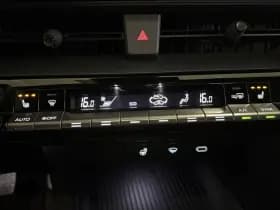 Toyota C-HR 1.8 Hybrid 140 Dynamic thumbnail 27