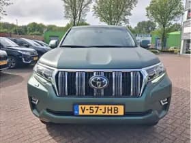 Toyota Land Cruiser thumbnail 11
