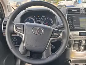 Toyota Land Cruiser thumbnail 15
