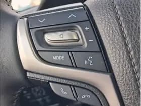 Toyota Land Cruiser thumbnail 22