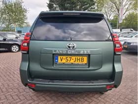 Toyota Land Cruiser thumbnail 4