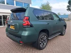 Toyota Land Cruiser thumbnail 10