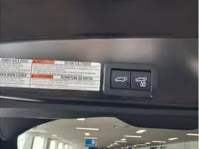 Toyota Yaris Cross 1.5 Hybrid Adventure thumbnail 13