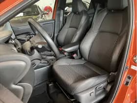 Toyota Yaris 1.5 Hybrid Executive thumbnail 12