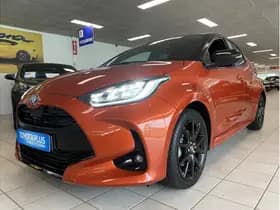 Toyota Yaris 1.5 Hybrid Executive thumbnail 16