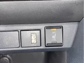 Toyota Yaris 1.5 Hybrid Executive thumbnail 30