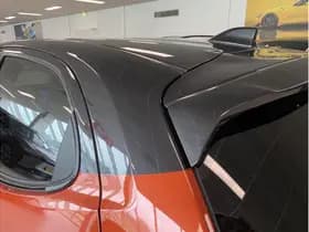 Toyota Yaris 1.5 Hybrid Executive thumbnail 9