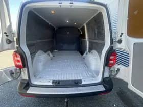 Volkswagen Transporter thumbnail 20