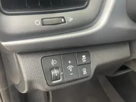 Kia Rio thumbnail 21