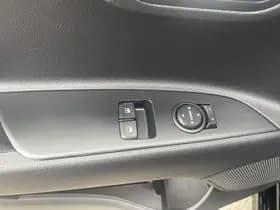 Kia Rio thumbnail 22