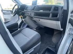 Volkswagen Transporter thumbnail 7