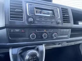 Volkswagen Transporter thumbnail 10
