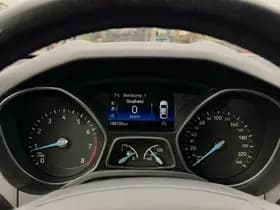Ford Focus thumbnail 15