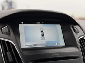 Ford Focus thumbnail 23