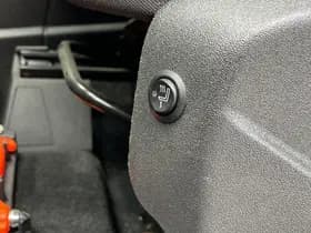 Ford Kuga thumbnail 24