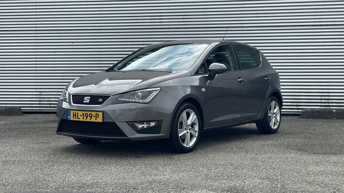 SEAT Ibiza — foto 1