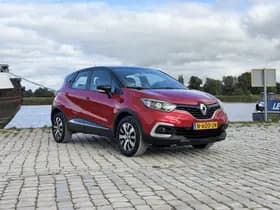 Renault Captur thumbnail 3