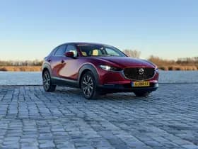 Mazda CX-30 thumbnail 3