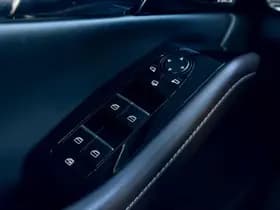Mazda CX-30 thumbnail 28