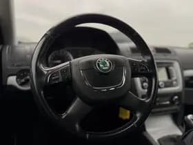 Škoda Octavia thumbnail 16