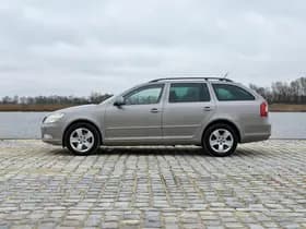 Škoda Octavia thumbnail 8