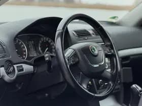Škoda Octavia thumbnail 10