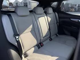 Nissan Qashqai thumbnail 13