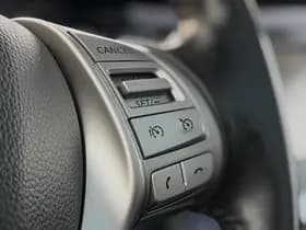 Nissan Qashqai thumbnail 18