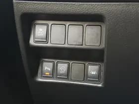 Nissan Qashqai thumbnail 24